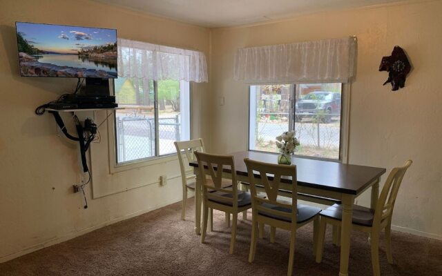 Big Bear 4 Seasons Lodge