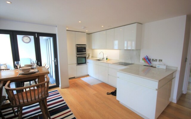 Palmeira Plaza Apartments