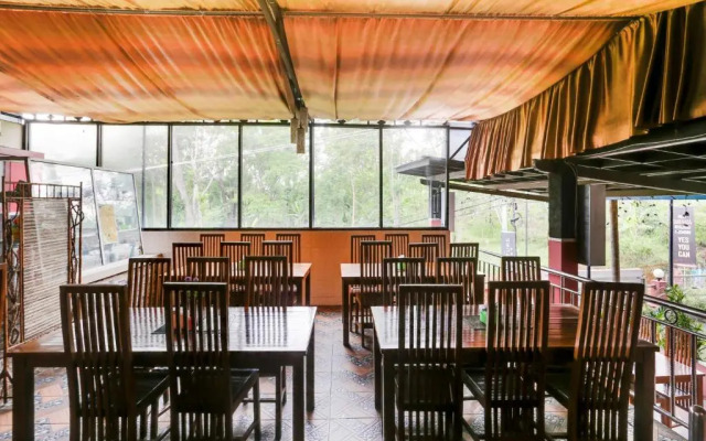 Urbanview Hotel Bergas Indah Bandungan by RedDoorz
