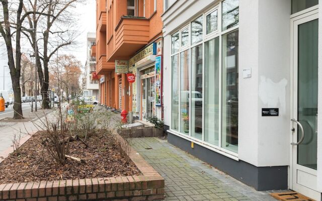 primeflats - Old artist's studio - New Family Apartment Flora