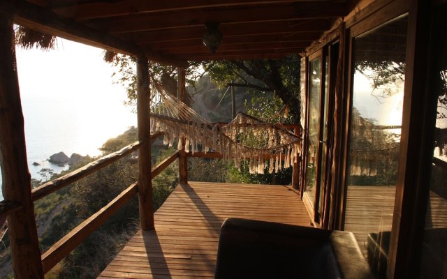 Shambala Lodge - Adults Only