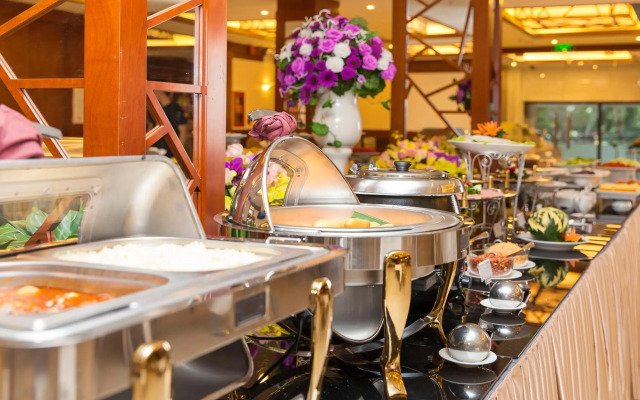 Vien Dong Hotel