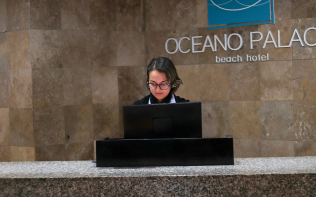 Oceano Palace Beach Resort