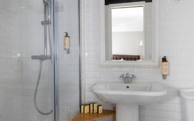 Artemisia Montmartre