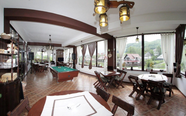 Hotel Bran Belvedere