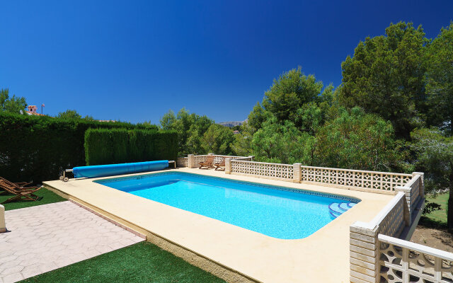 Holiday Home Le Clos Joli