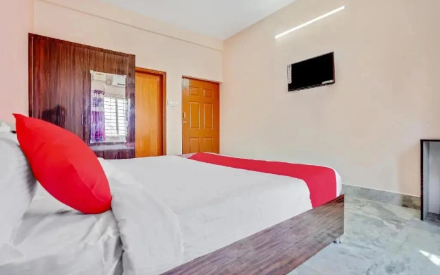 Satya Homes by OYO Rooms