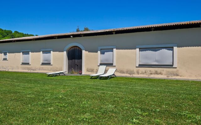 Scenic Apartment in Rome near Lago di Martignano