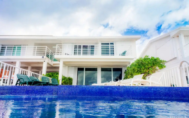 Private pool in beach front Villa