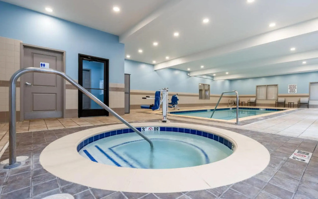 Holiday Inn Express Hotel & Suites Missoula by IHG