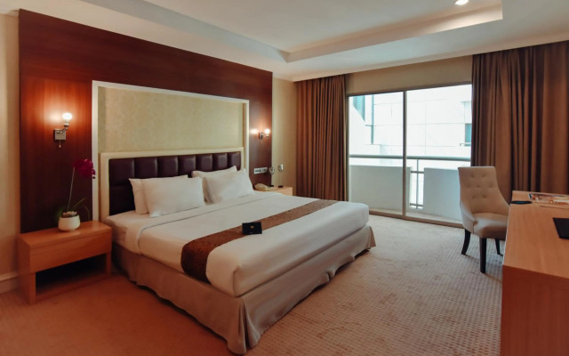Surabaya Suite Hotel