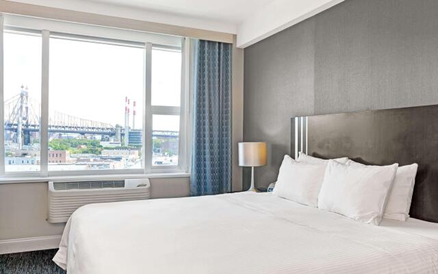 Wyndham Garden Long Island City Manhattan View Hotel