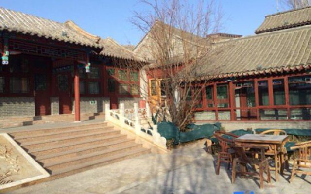 Duan’s Quadrangle Inn