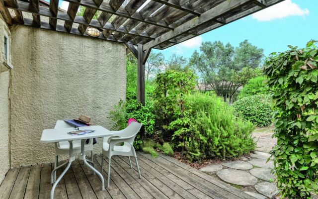 SOWELL RESIDENCES Les Lauriers Roses