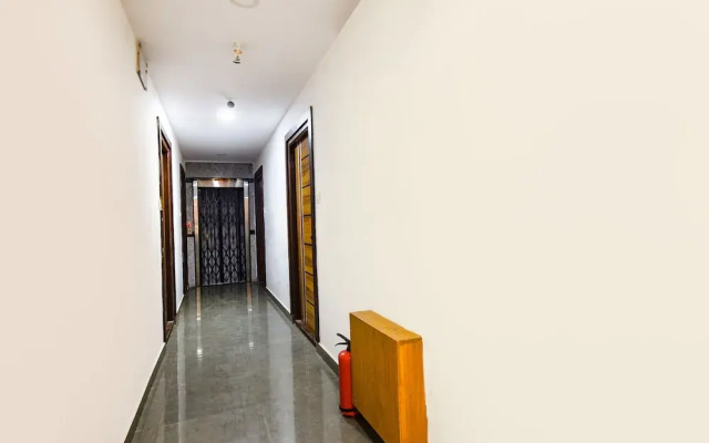 Fabhotel Big Daddy Suites