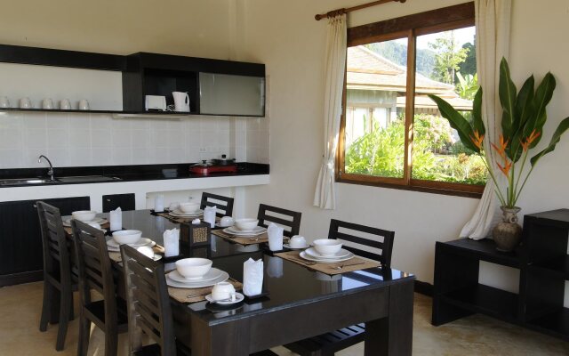 Bor Saen Pool Villa