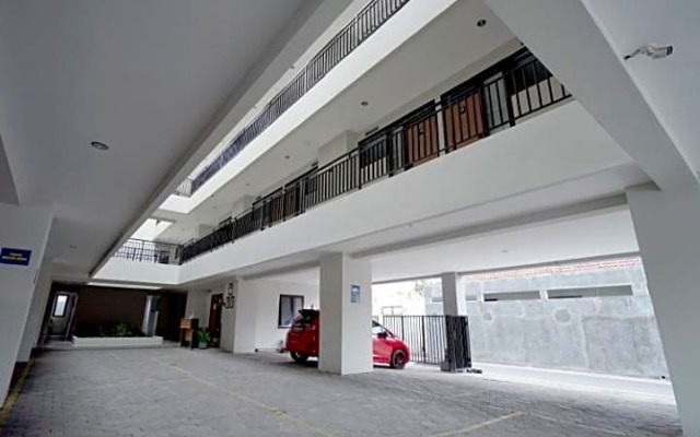 D'Paragon Sumber Solo