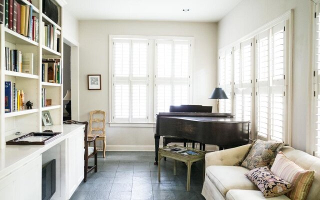 Adams House Bed & Breakfast
