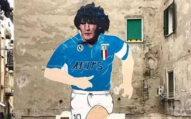 LARGO MARADONA - Guest House