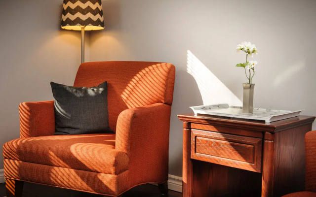 Moncton Suites - 267 Universite Ave