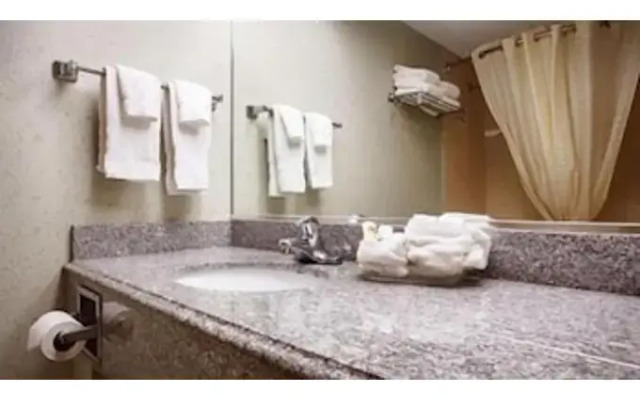 Relax Inn - Batavia