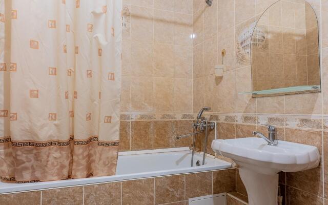 Апартаменты на проспекте Королева 7