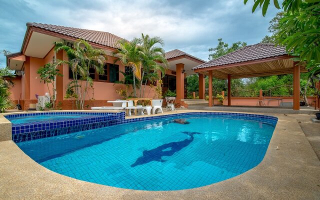 Baan Muang Pool Villa
