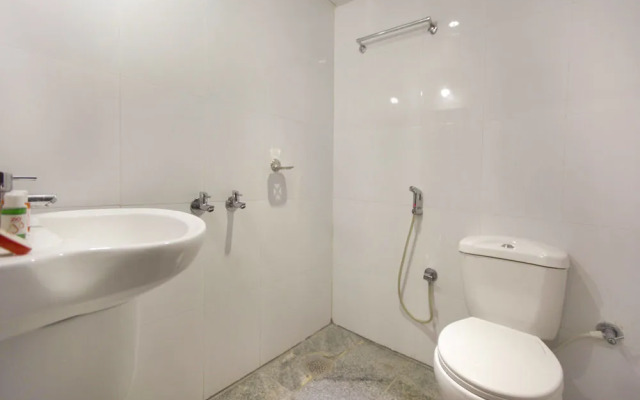 OYO 3974 Hotel Bcp Royal Residency