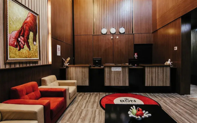 Bon Hotel Royal Parklane