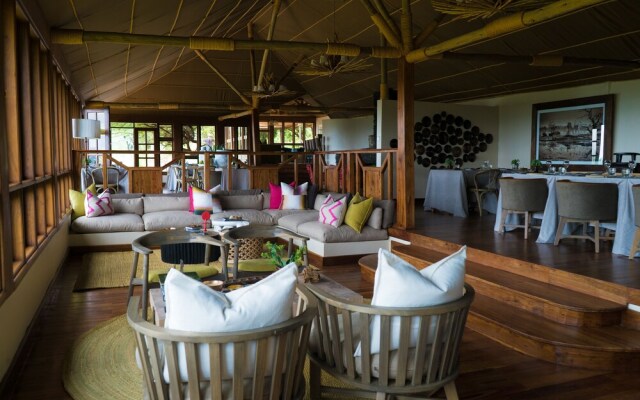 Taasa Lodge