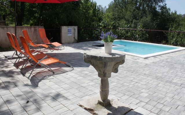 Apartments Neven