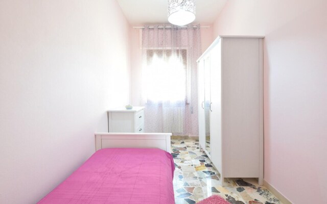 Beautiful Apartment in Piano di Mommio With Outdoor Swimming Pool, Wifi and 3 Bedrooms