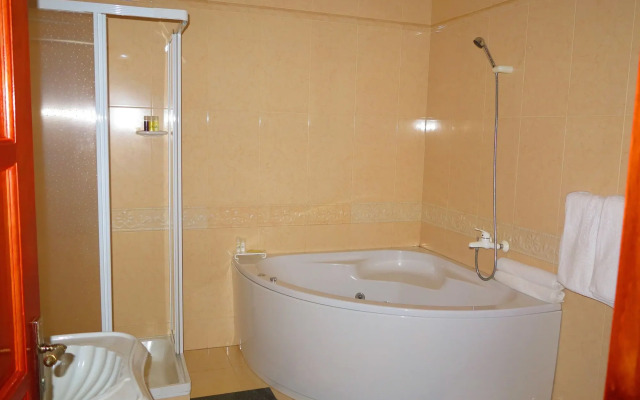 Hotel Castelo Branco