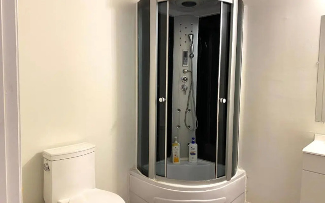 Alina & Fanny - Philadelphia Convention Center