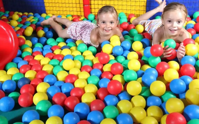 Comfortable Bungalow With Dishwasher Near Valkenburg