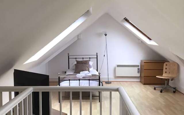 Woodstock Road Apartments (Peymans)
