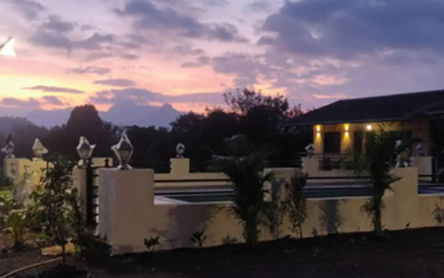 Vanah Villa And Resort