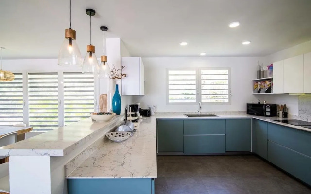 Alizee by Island Properties Online