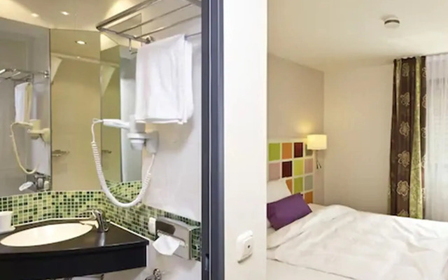 Hotel Arooma