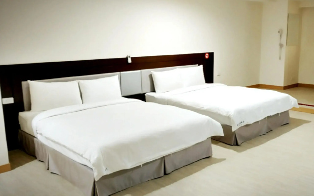 Big Bear Hotel