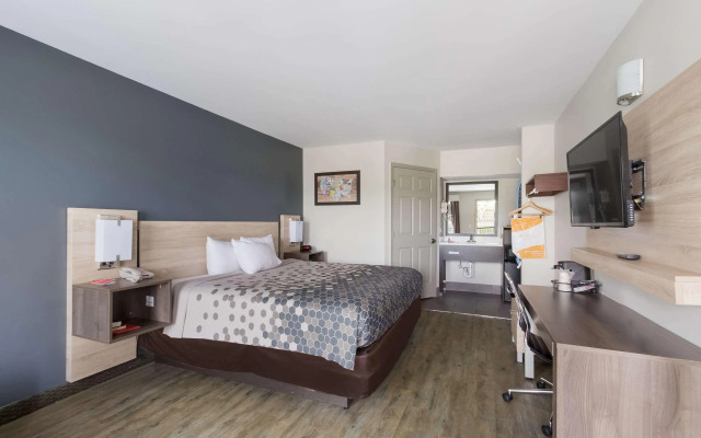 Econo Lodge Greenville