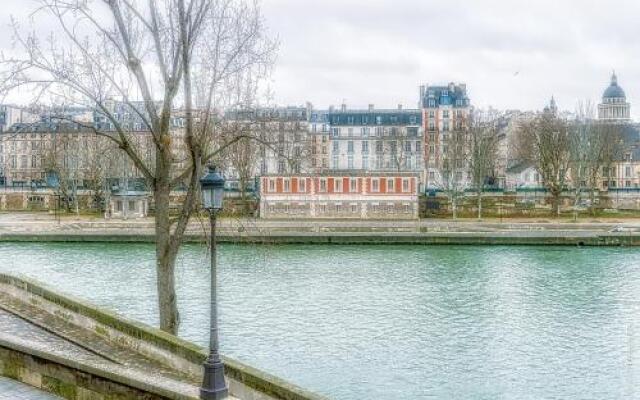 Apartment Saint-Louis