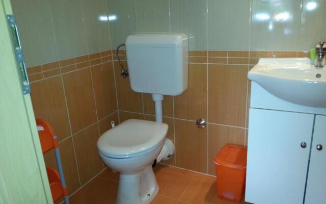 Studio Apartman Kamelija