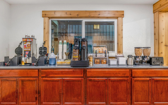 Super 8 by Wyndham Arcata