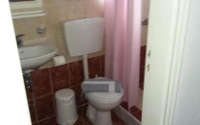 5bedroom villa in perissa beach