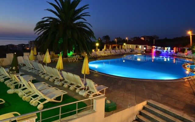 Amadeus Motel