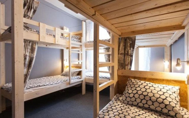 Makarov Hostel Tretyakovka
