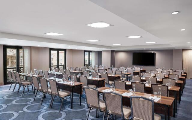 DoubleTree by Hilton Istanbul Esentepe