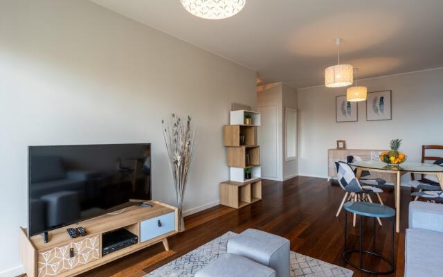 Centromar Bella Vista by Atlantic Holiday