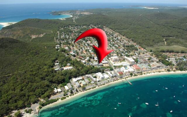 Sundeck Unit 6 - Shoal Bay